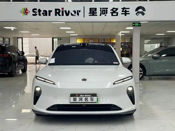 NIO ET5 2023