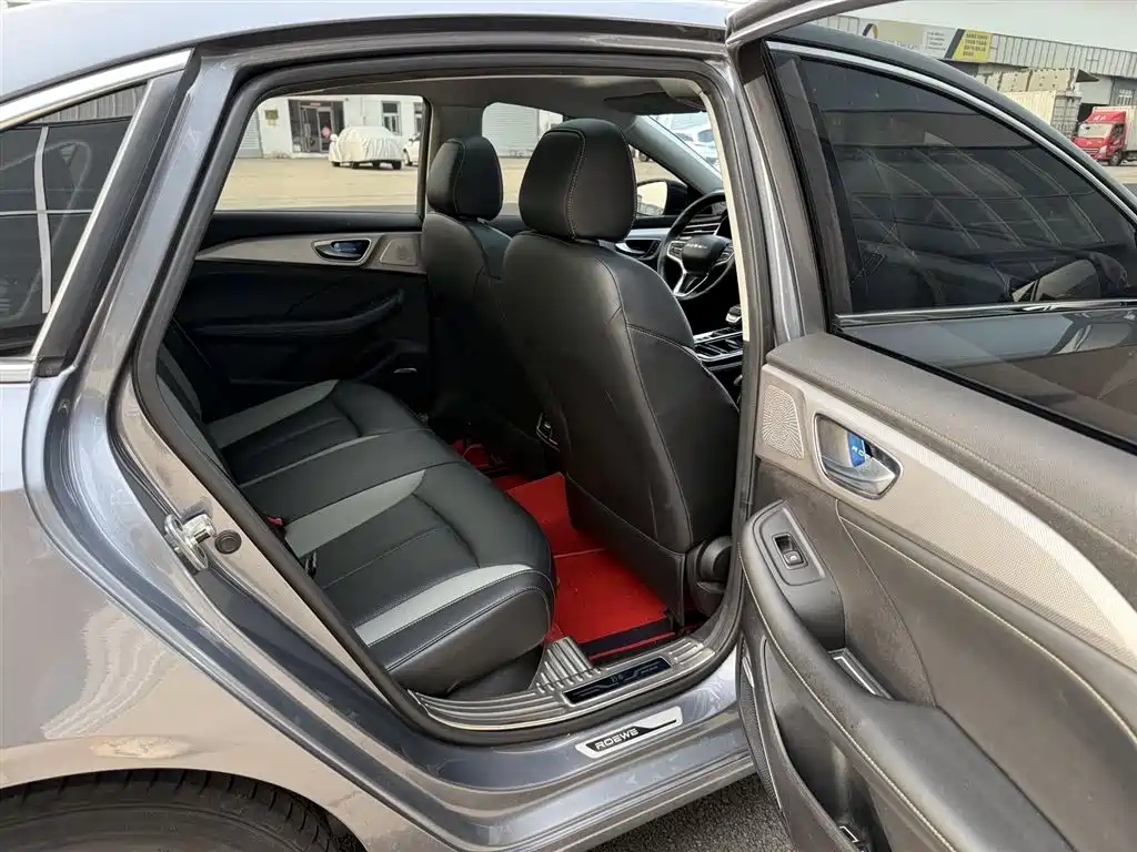 Roewe MAX 2020 — фото 13