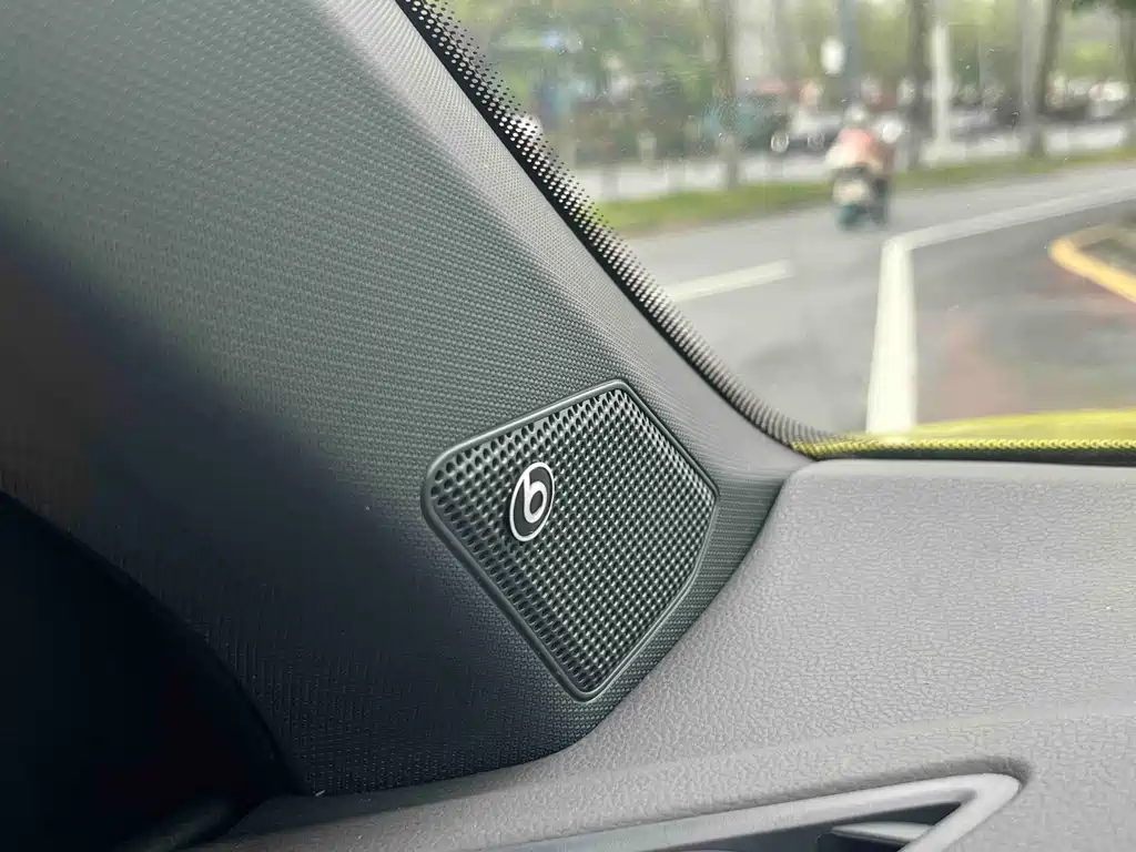 Volkswagen T-Roc 2023 — фото 20