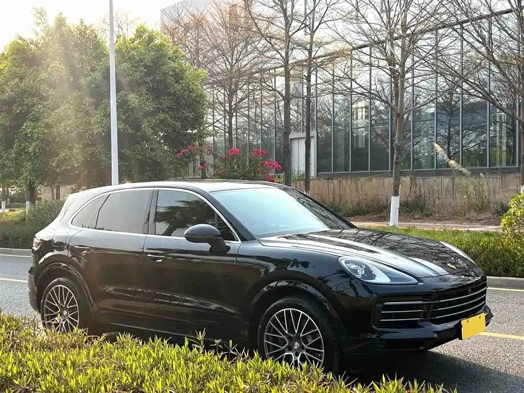 Porsche Cayenne 2020