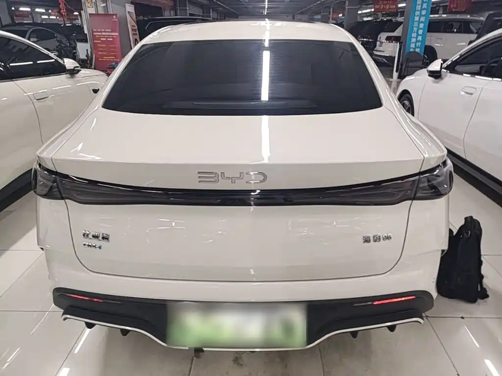 BYD Seal 06 2025