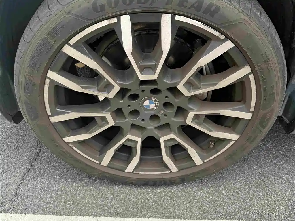 BMW X5 2024