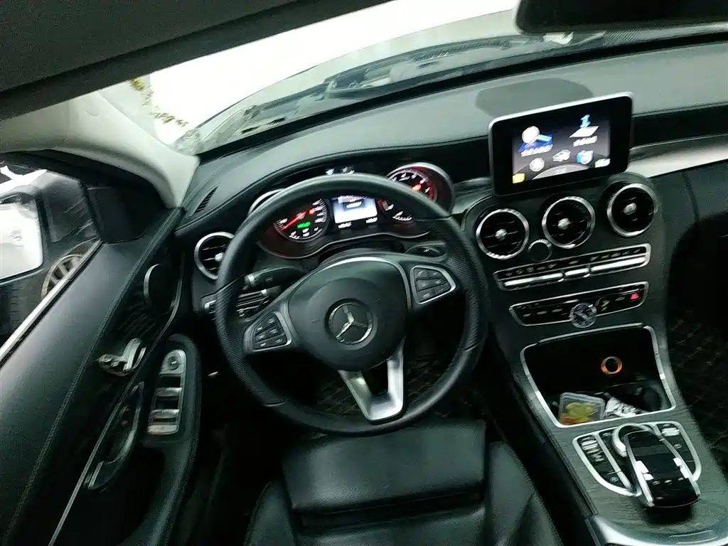 Mercedes-Benz C-Class 2017 — фото 11