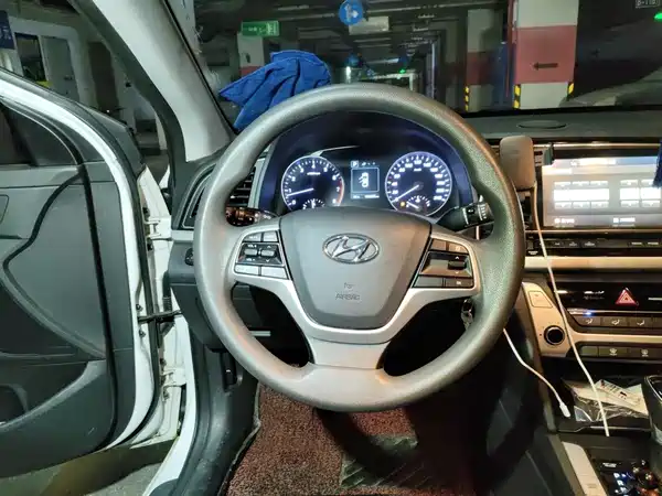 Hyundai Celesta 2017