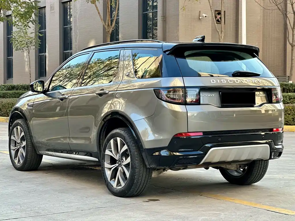 Land Rover Discovery Sport Hybrid 2024 — фото 14