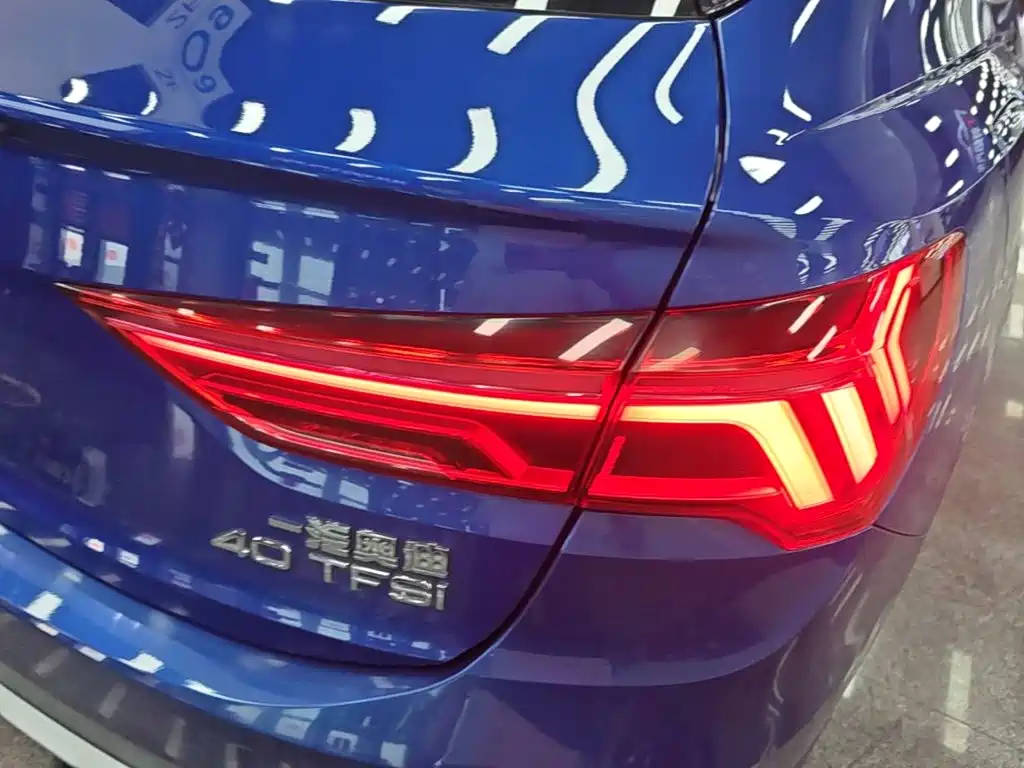 Audi Q3 Sportback 2021 — фото 8