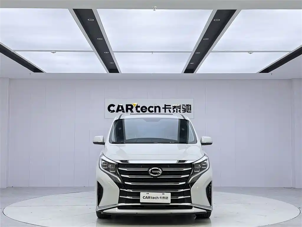GAC Trumpchi M8 2022 — фото 3