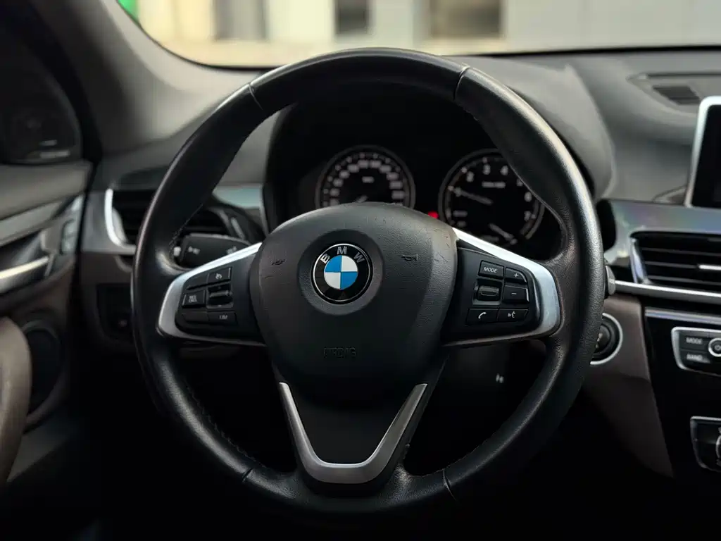 BMW X1 2020 — фото 16