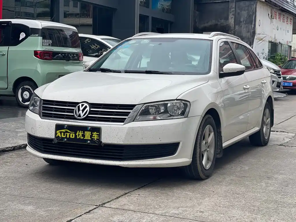 Volkswagen Gran Lavida 2015 — фото 1