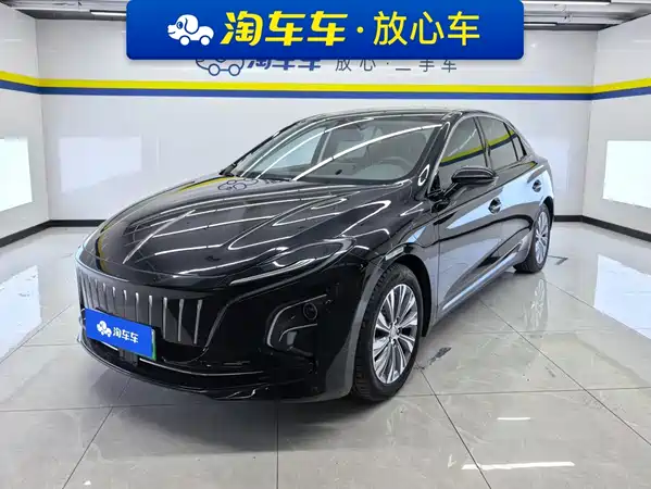 Hongqi E-QM5 2025
