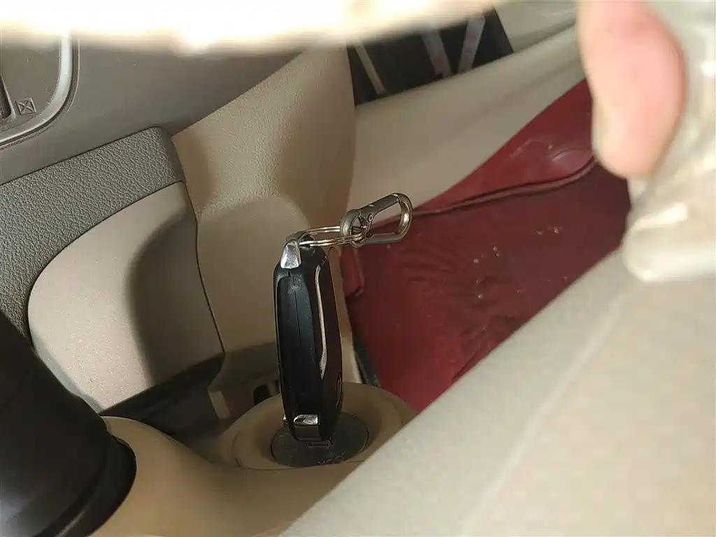 Nissan Sylphy 2018 — фото 17