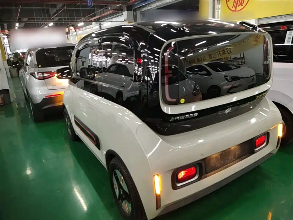 Baojun KiWi EV 2022 — фото 5