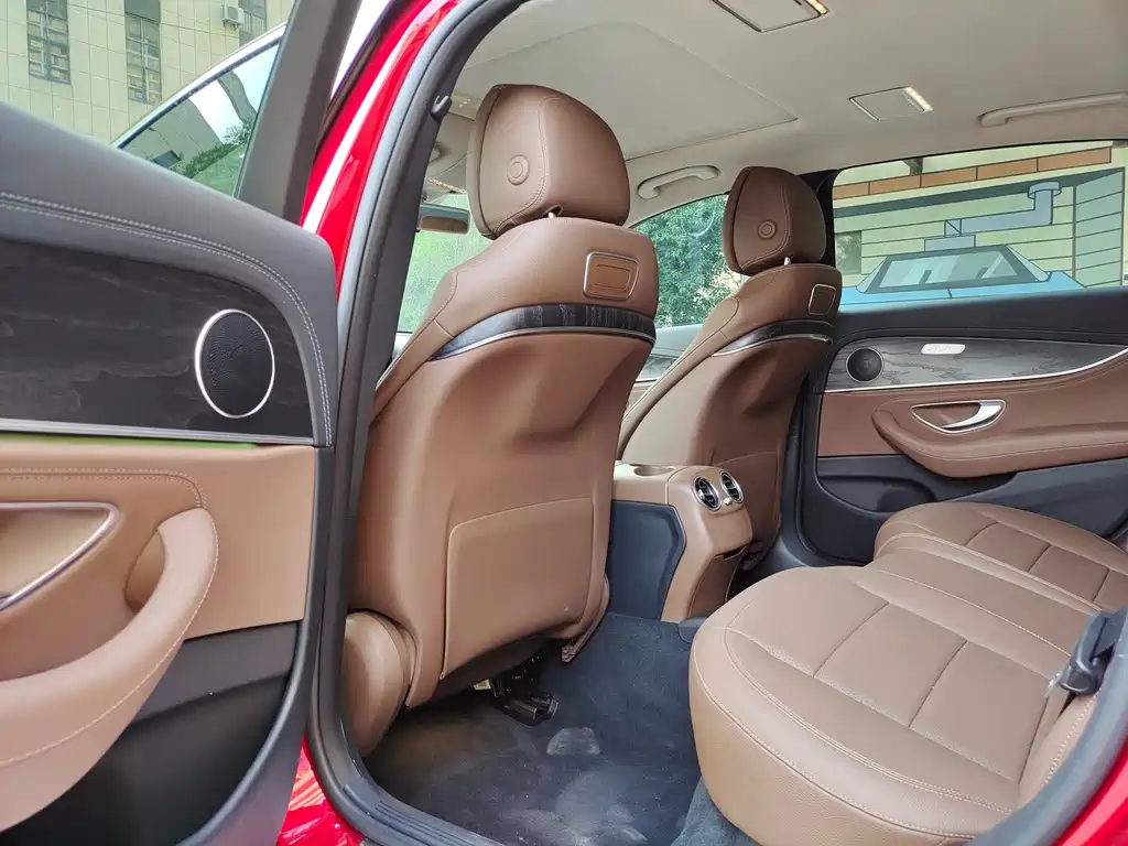 Mercedes-Benz E-Class 2017