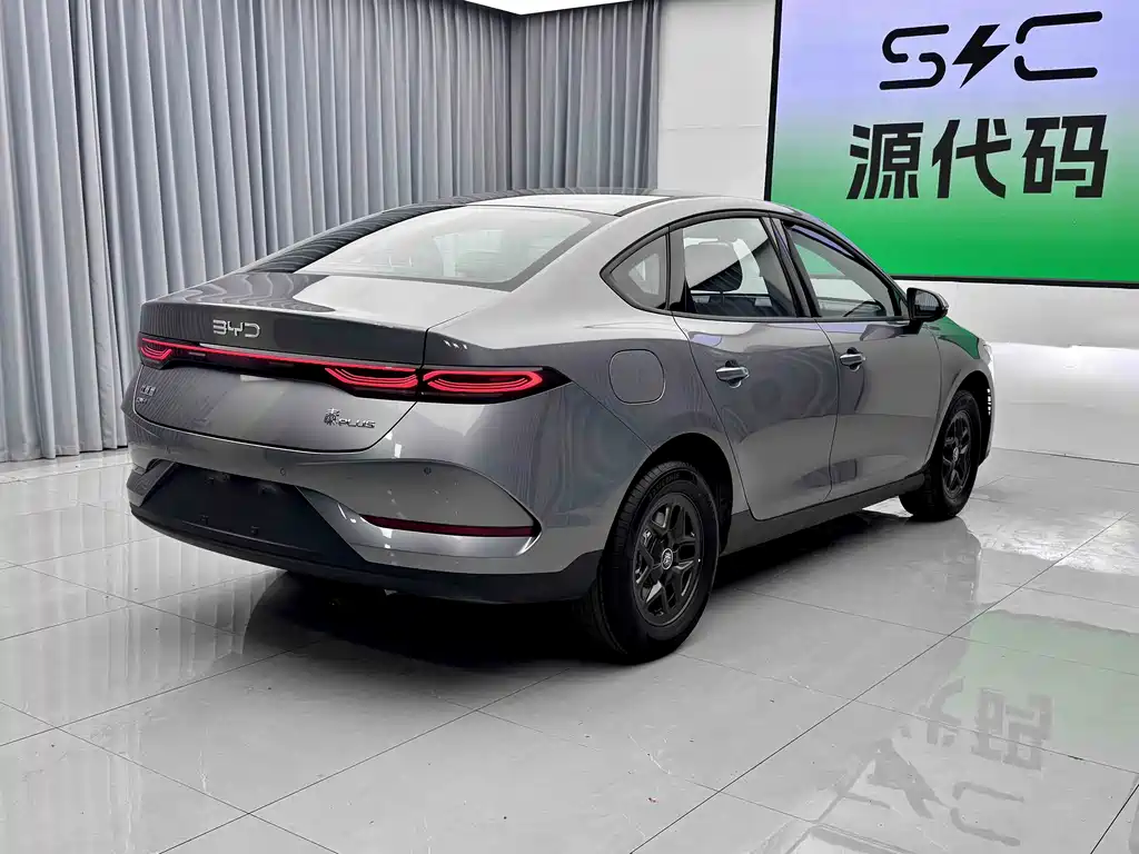 BYD Qin PLUS 2026 — фото 13