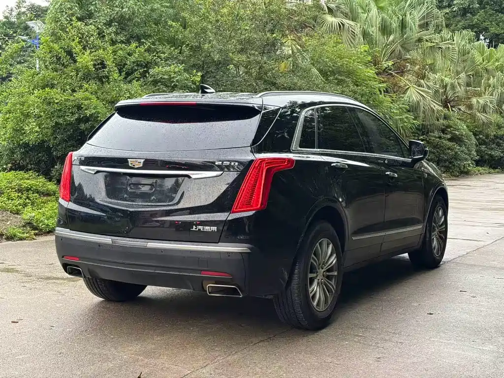 Cadillac XT5 2018 — фото 6