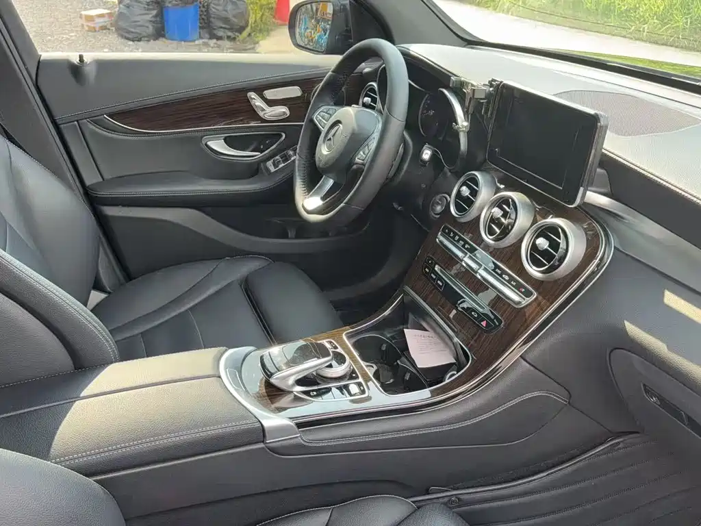 Mercedes-Benz GLC 2018