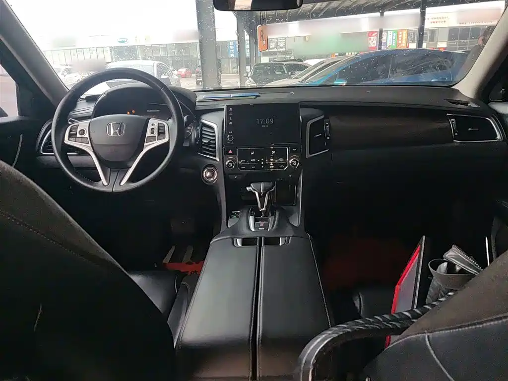 Honda Avancier 2017 — фото 10