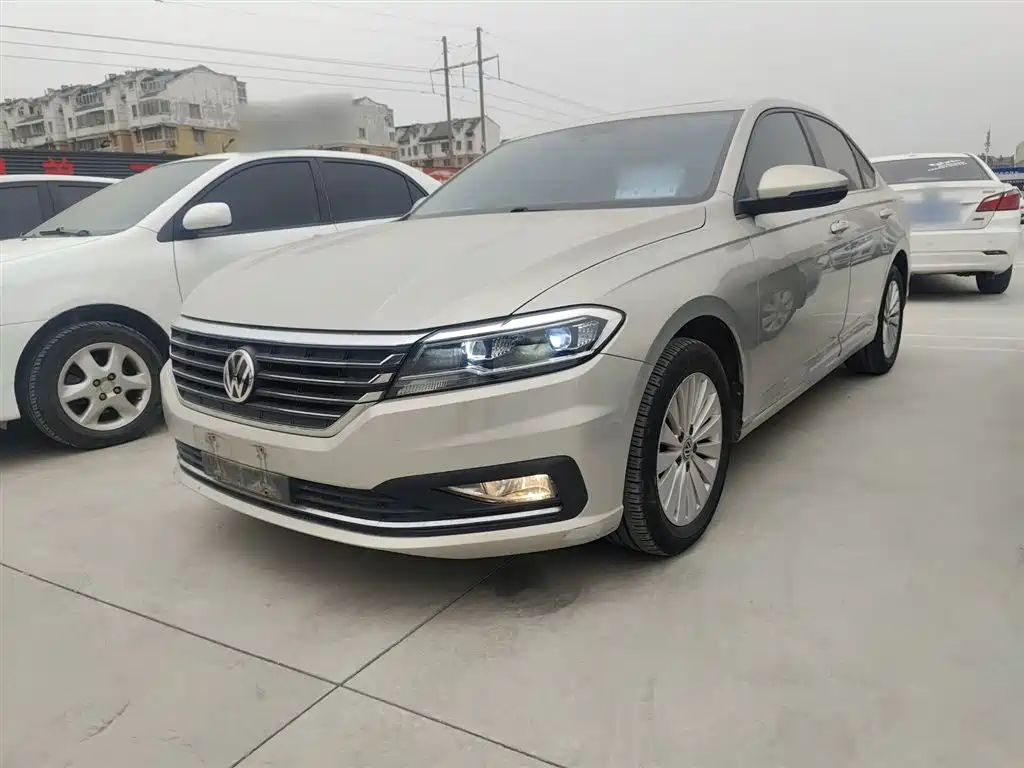 Volkswagen Lavida 2018 — фото 1