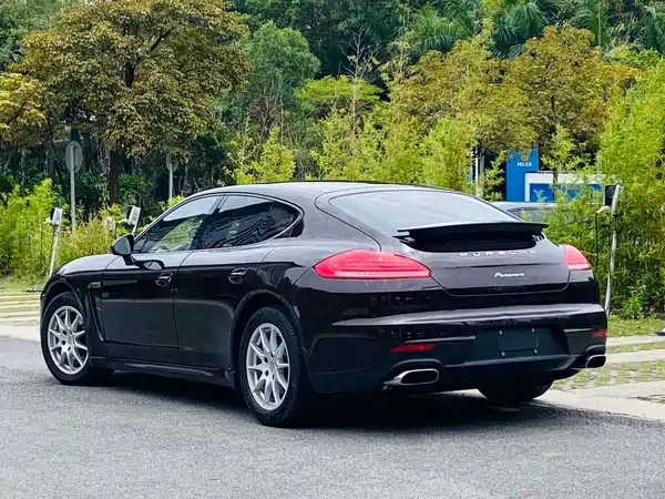 Porsche Panamera 2014