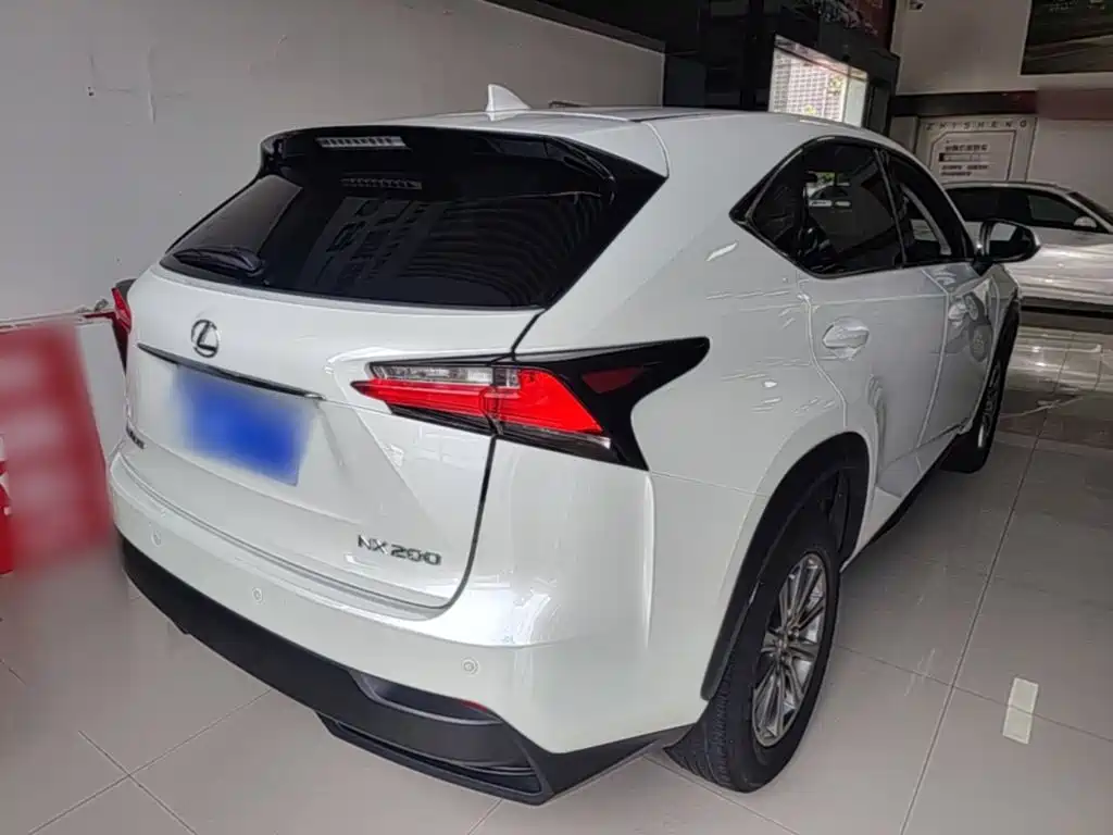 Lexus NX 2017