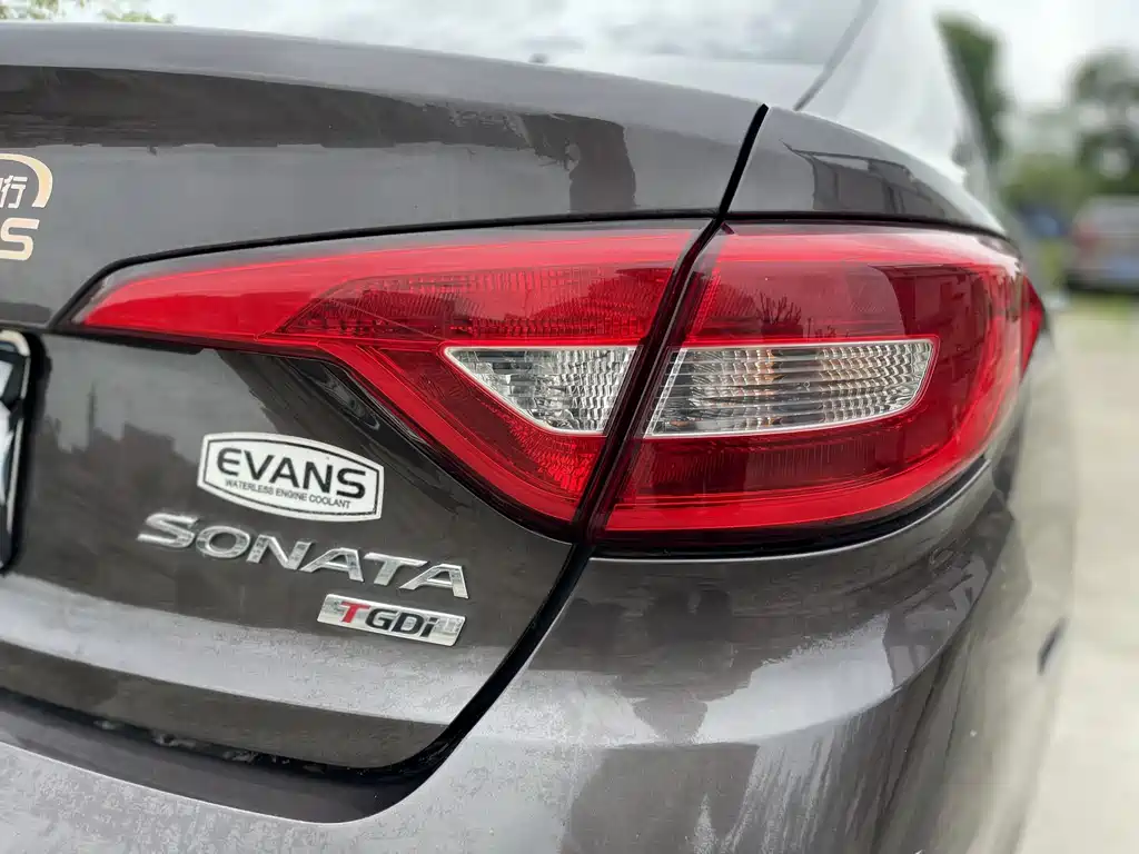 Hyundai Sonata 2015 — фото 18