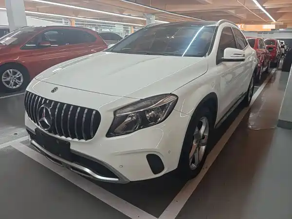 Mercedes-Benz GLA 2019