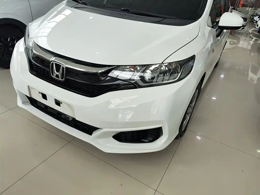 Honda Fit 2018 — фото 18