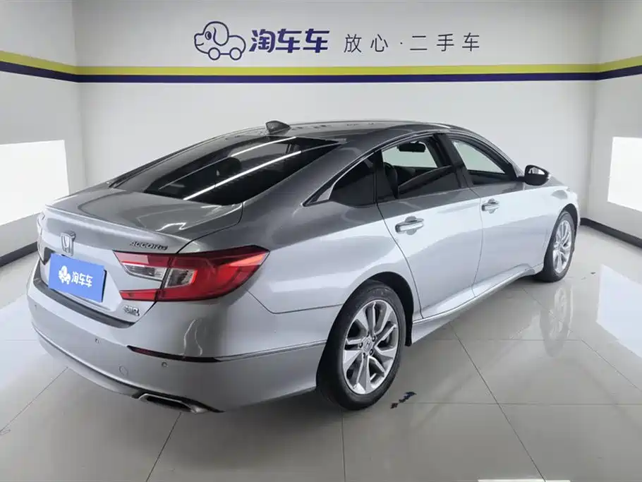 Honda Accord 2019 — фото 3
