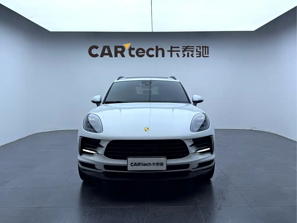 Porsche Macan 2020 — фото 2