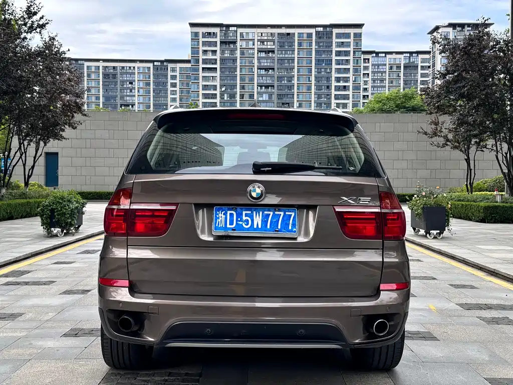 BMW X5 2014 — фото 5