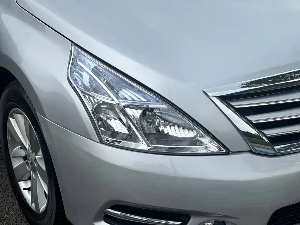 Nissan Teana 2011 — фото 16
