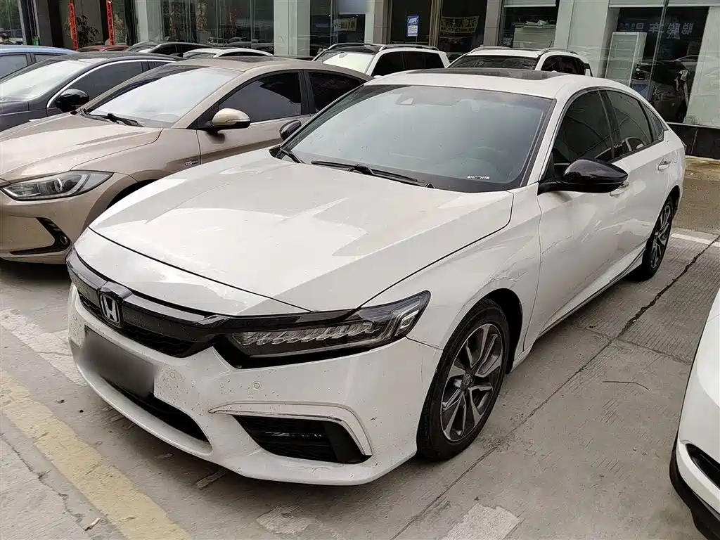 Honda Inspire 2021 — фото 2