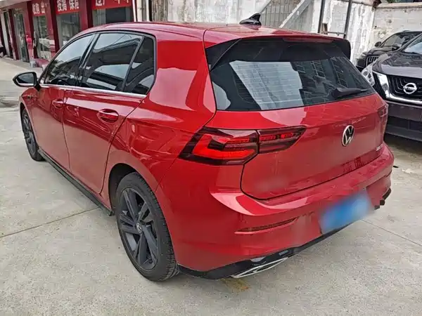Volkswagen Golf 2024