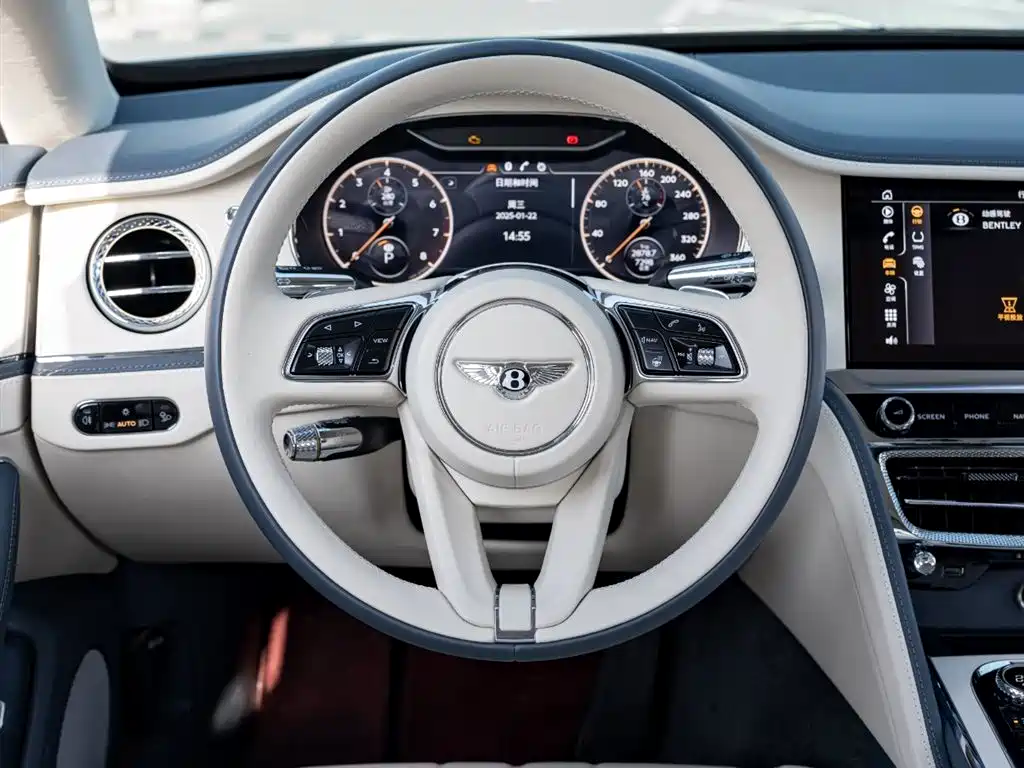 Bentley Flying Spur 2024 — фото 13