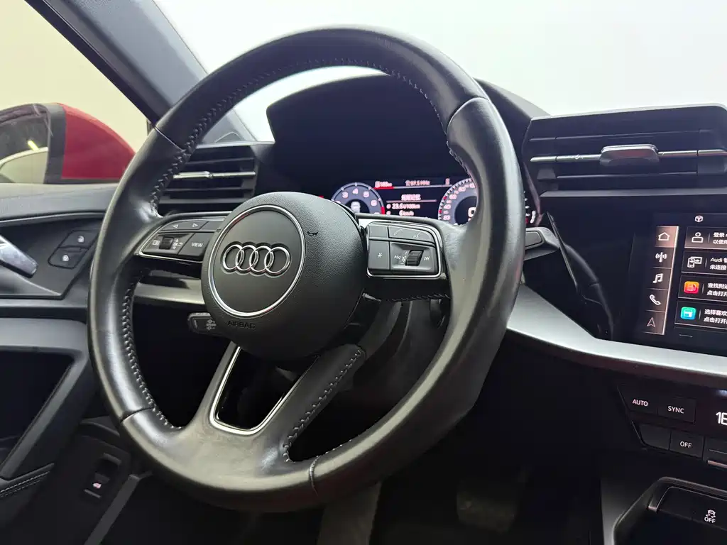Audi A3 2022 — фото 13