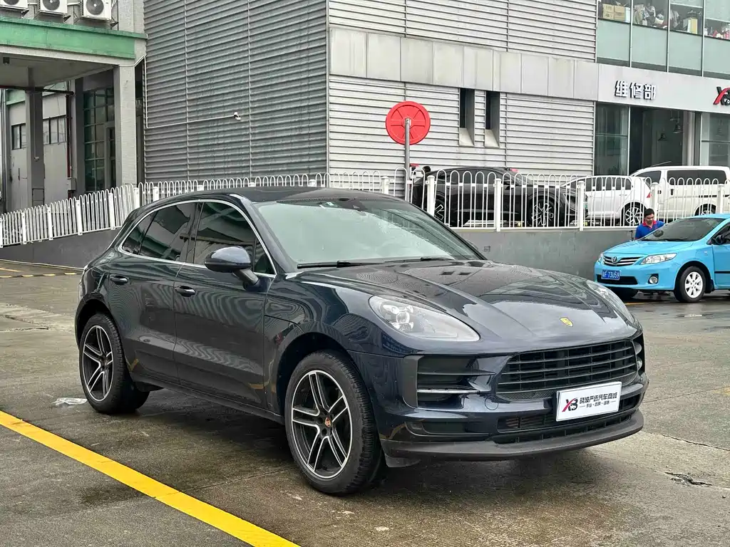 Porsche Macan 2020