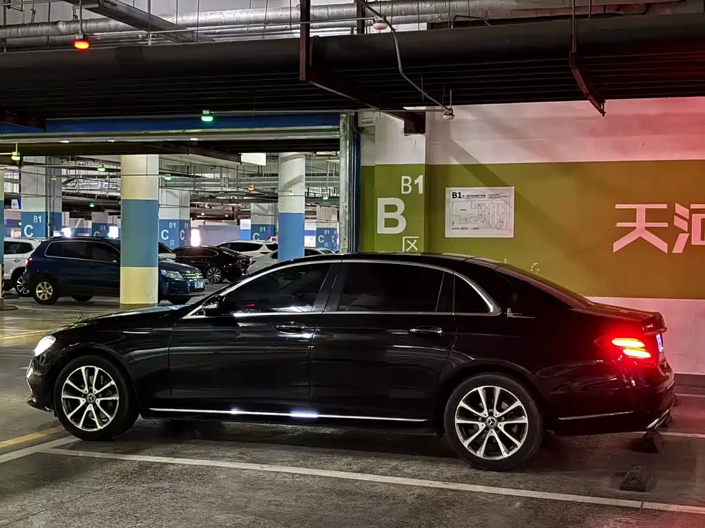 Mercedes-Benz E-Class 2017