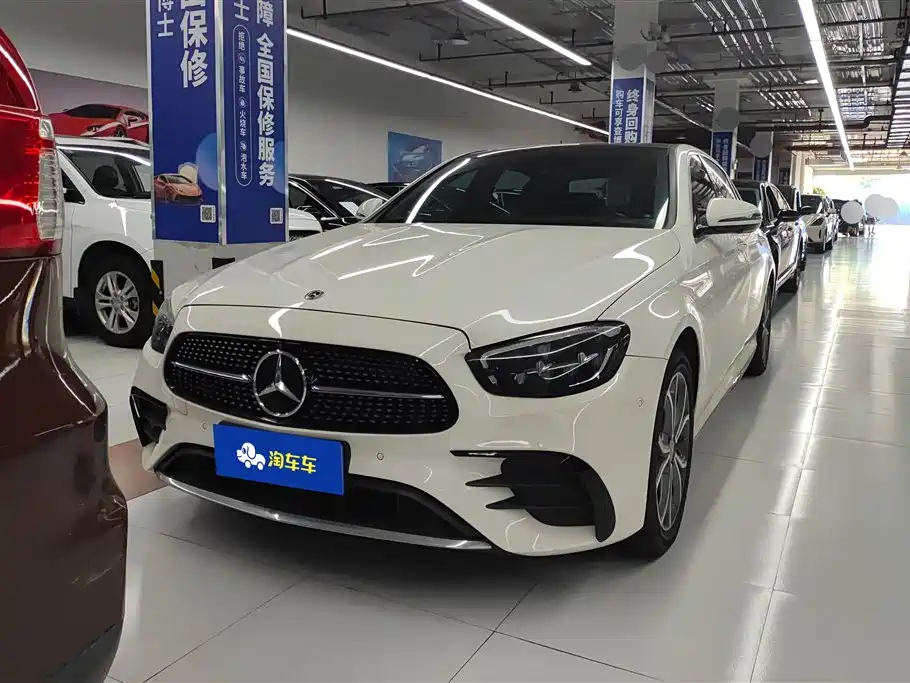 Mercedes-Benz E-Class 2021