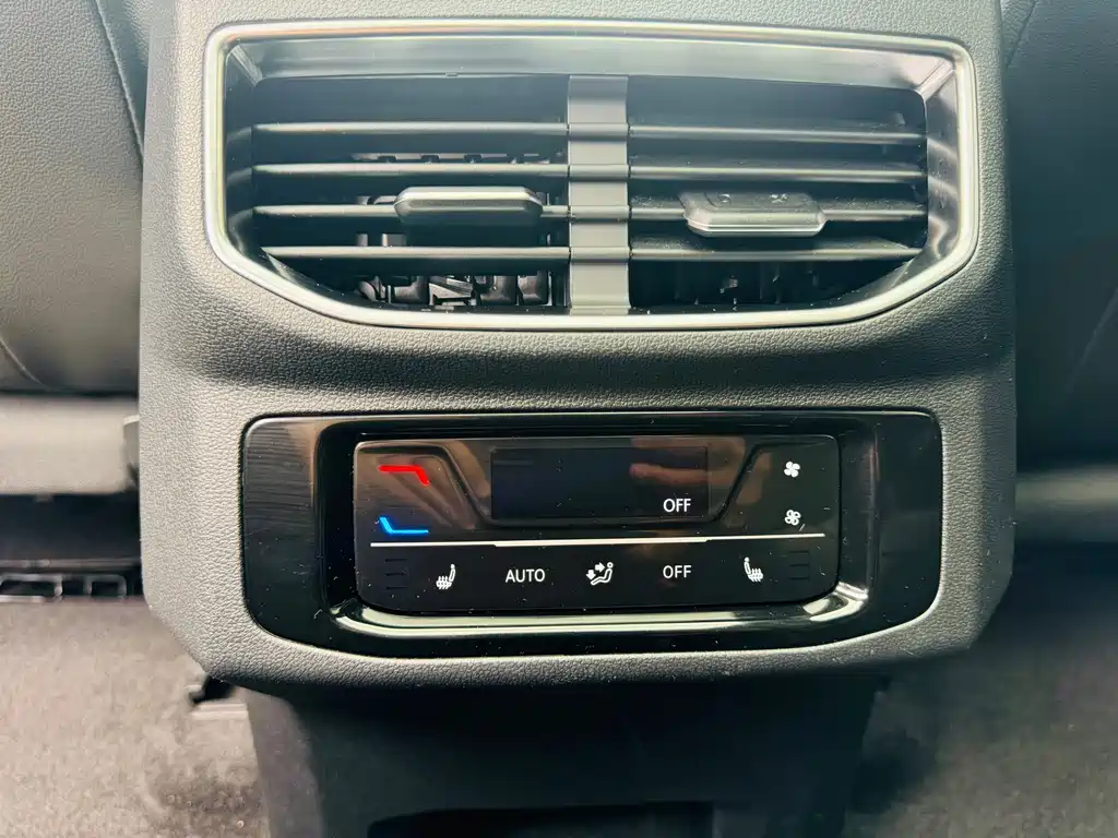 Volkswagen Talagon 2023 — фото 25