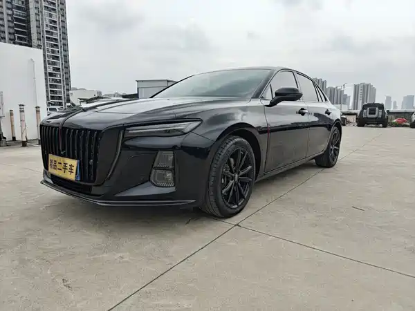 Hongqi H5 2025