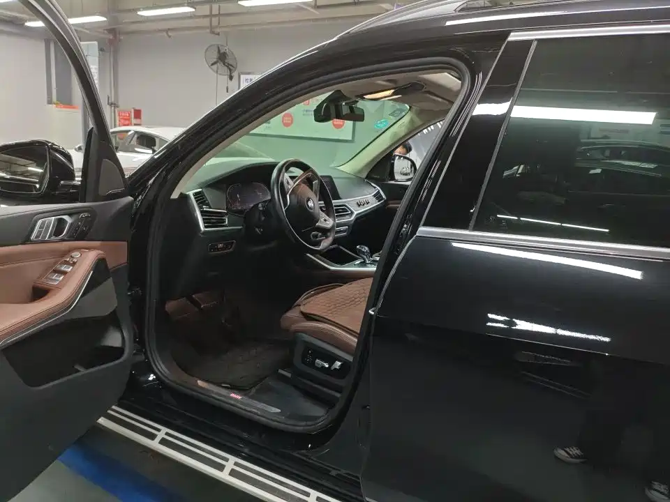 BMW X7 2020