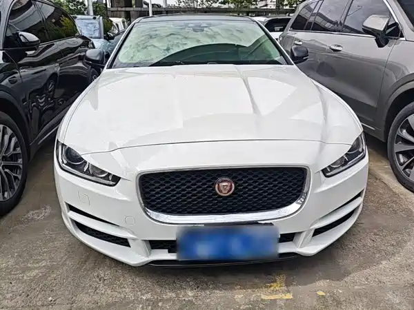 Jaguar XEL 2019