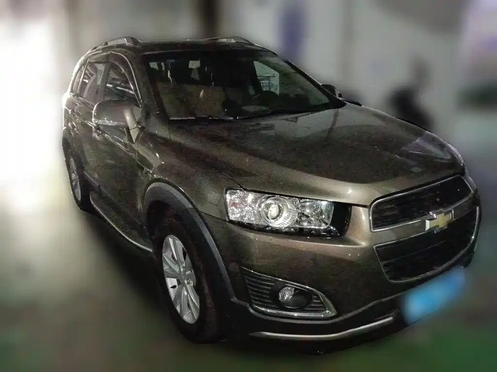 Chevrolet Captiva 2015 — фото 24