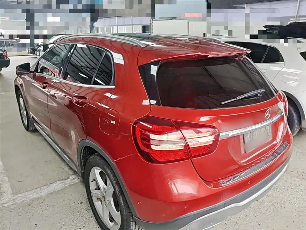 Mercedes-Benz GLA 2018 — фото 5