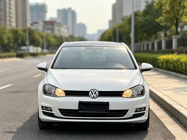 Volkswagen Golf 2016