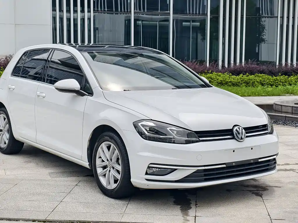 Volkswagen Golf 2020