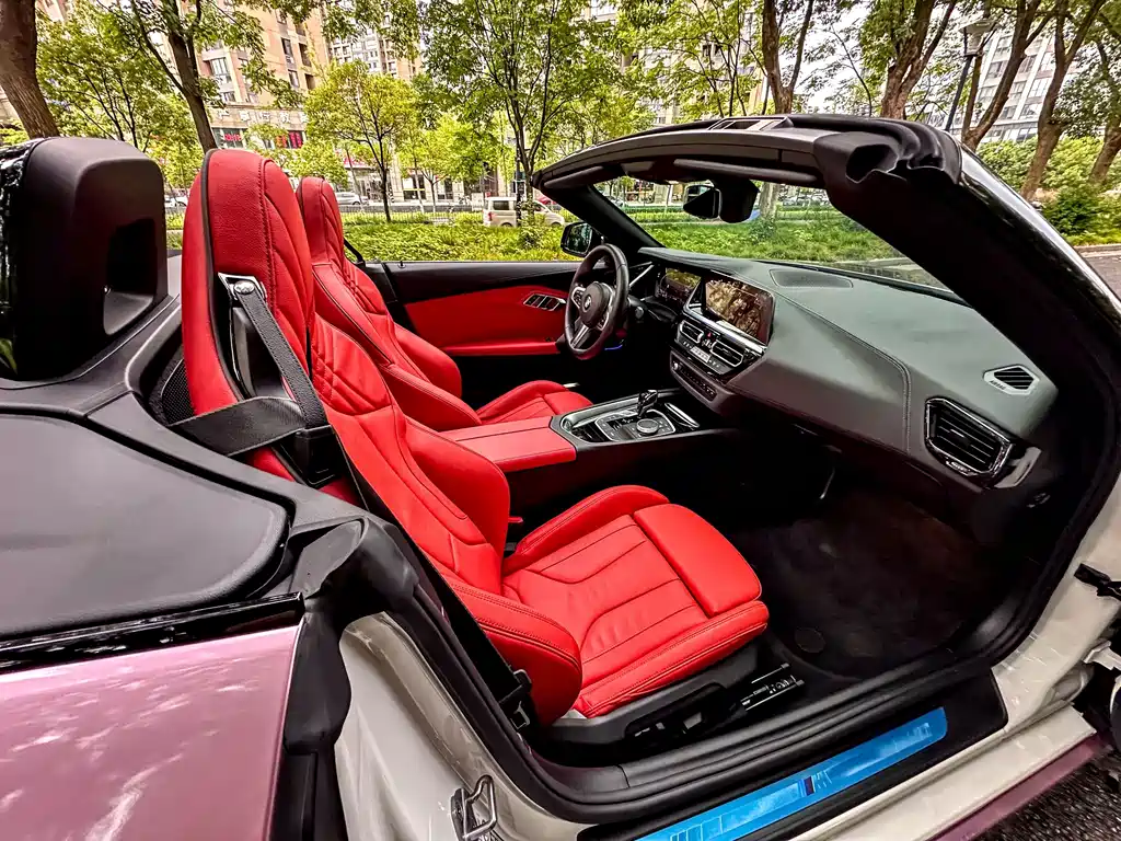 BMW Z4 2024 — фото 9