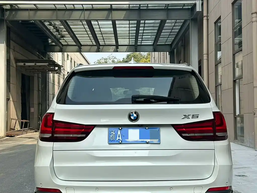 BMW X5 2015 — фото 5