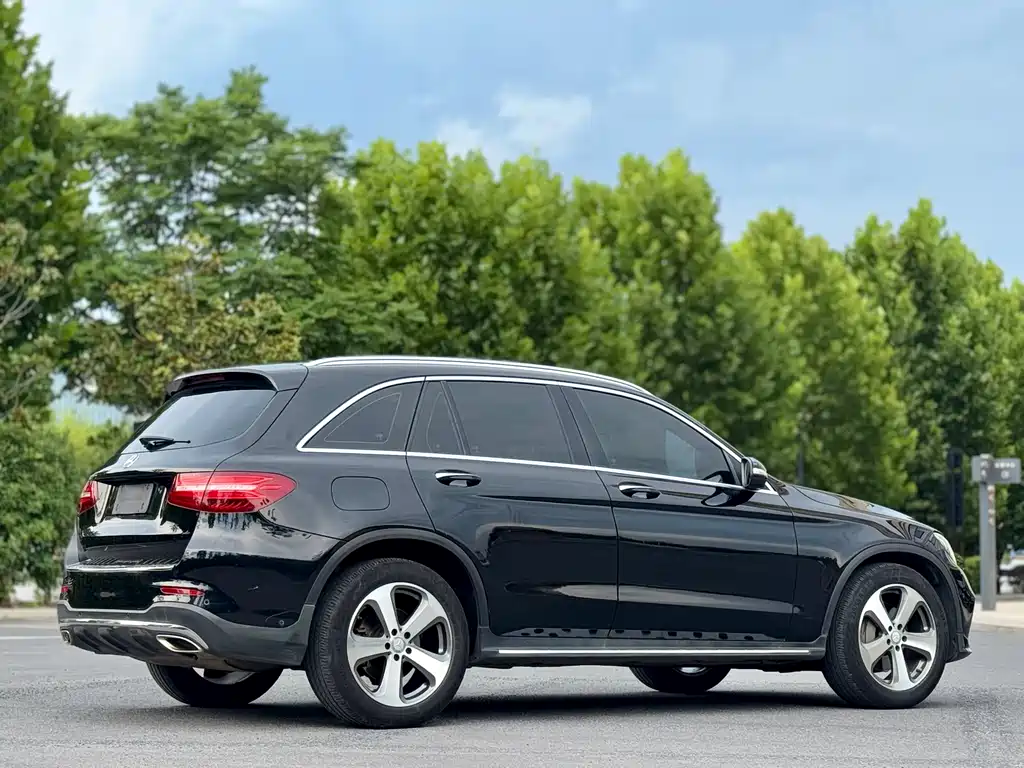 Mercedes-Benz GLC 2017