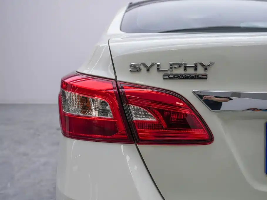 Nissan Sylphy 2022 — фото 14